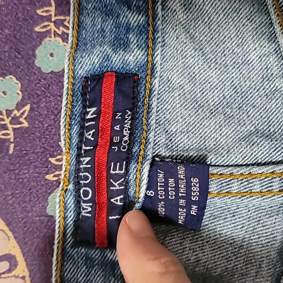 Super 90's Denim Mom Shorts Firebird Embroidery and Ribbon Detail - Picture 4 of 9